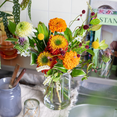Midsummer Bouquet M