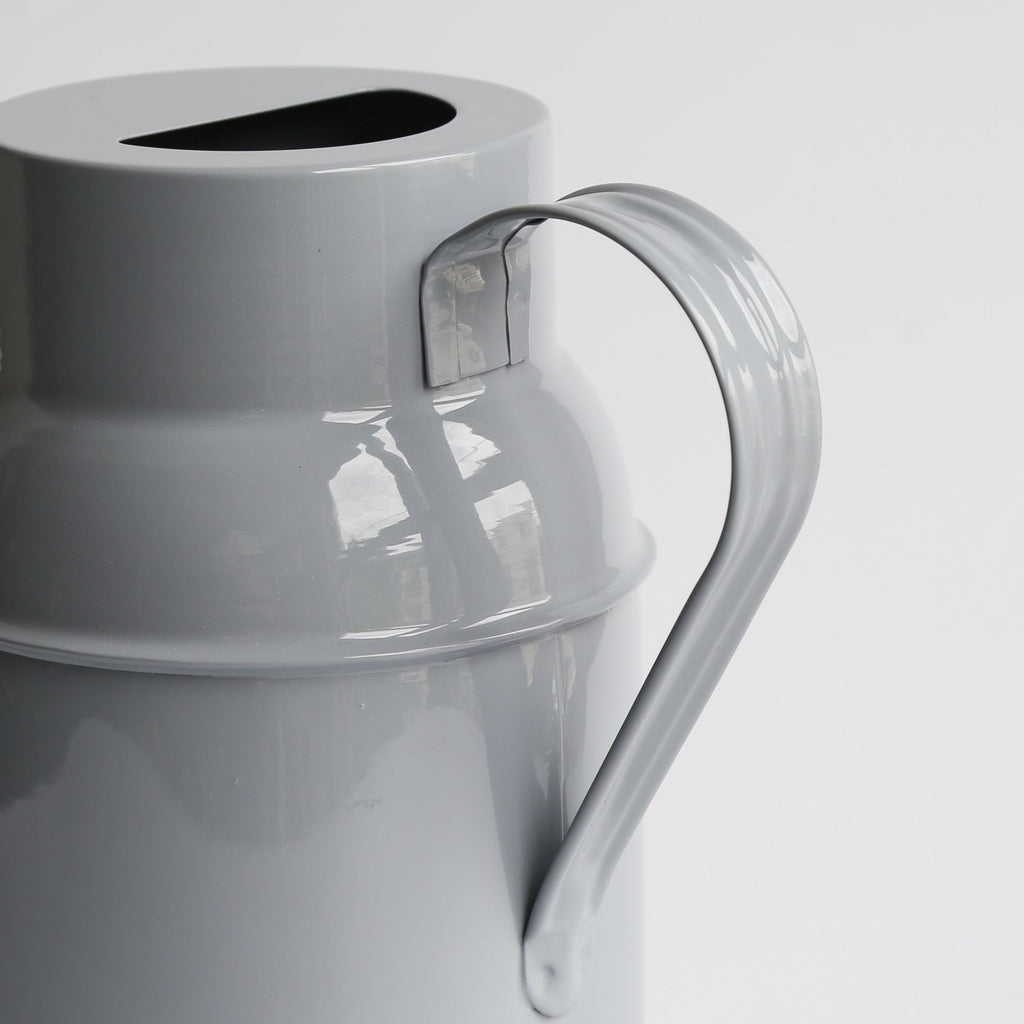 TURK Watering Can 2L【Light Gray】 – LIFFT