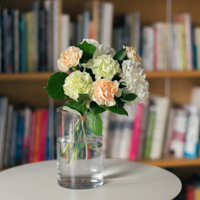 【お届け日指定可】カーネーションの花束 Orange M