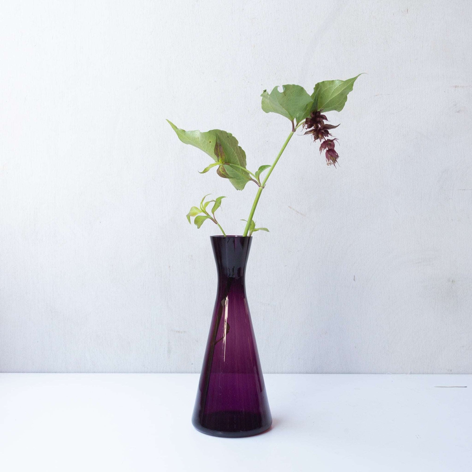 Kaj Franck-Nuutajarvi】Purple Glass Vase – LIFFT